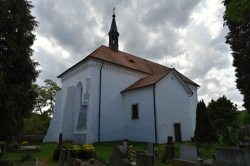 Střední Povltaví - Živohošť, kostel sv. Fabiána a Šebestiána